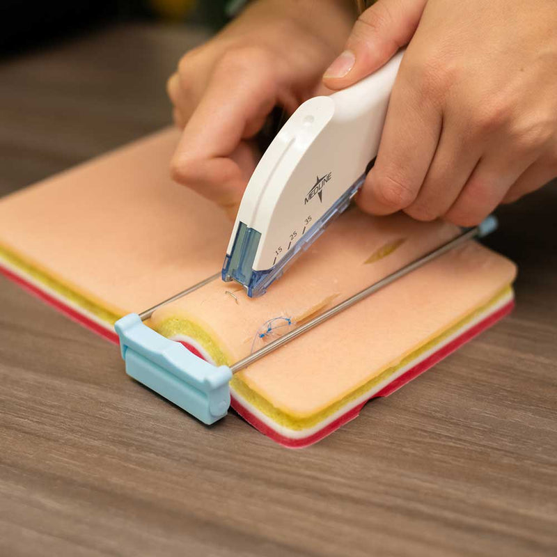 Suture Skills Trainer Pad with 5 Tissue Layers - Light Skin