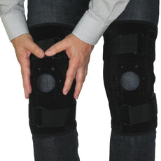 Knee Pain Simulator with Mobility Restriction